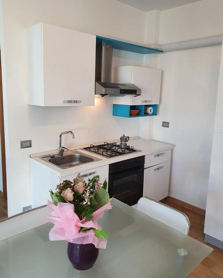 La Finestra Sul Conero Apartments Numana Bagian luar foto